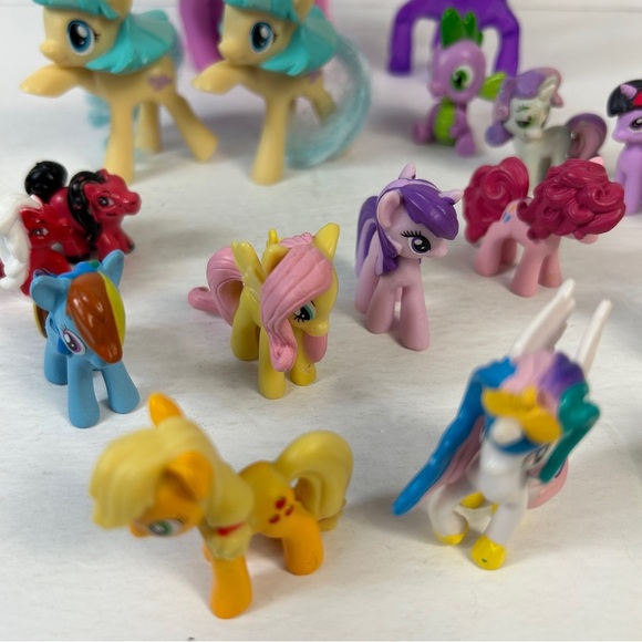 My Little Pony Colorful Figures - Picture 4 of 6